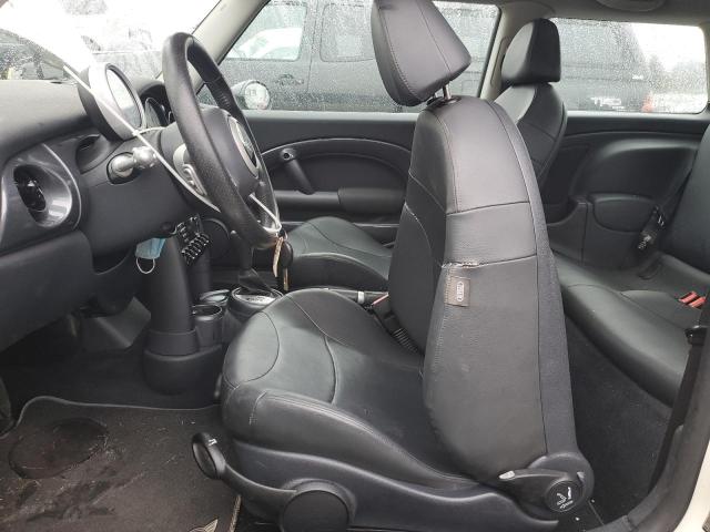 Photo 7 from auction – 2004 MINI COOPER with VIN WMWRC33454TJ53408