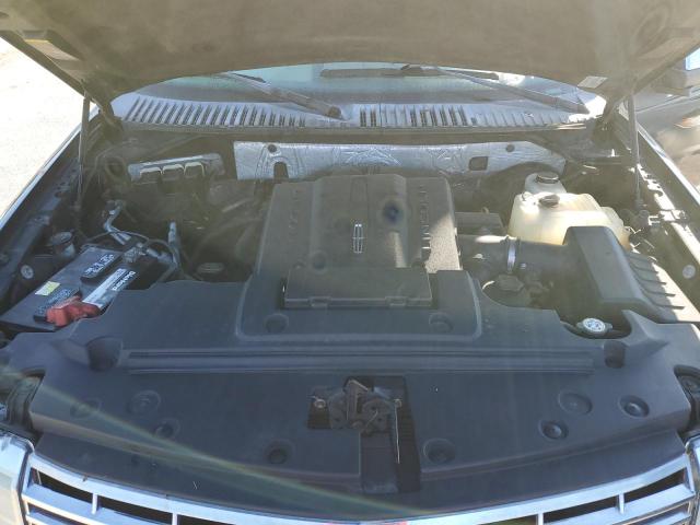 Photo 12 from auction – 2010 LINCOLN NAVIGATOR with VIN 5LMJJ2H53AEJ00667