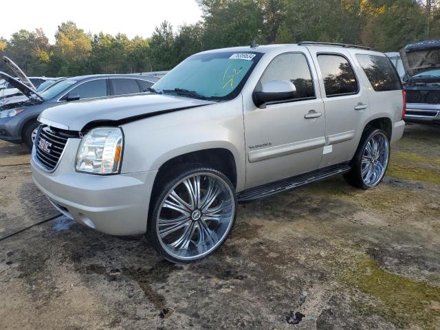 GMC YUKON 2007 with VIN 1GKFC13067R272744 - Photo from auction