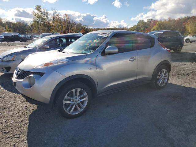 NISSAN JUKE S 2011 with VIN JN8AF5MV0BT014153 - Photo from auction