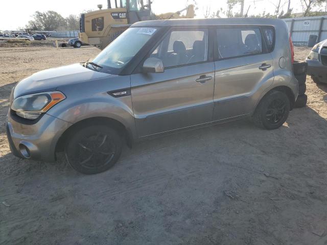 KIA SOUL 2013 with VIN KNDJT2A58D7516623 - Photo from auction