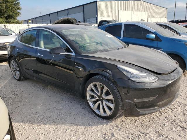 Photo 4 from auction – 2018 TESLA MODEL 3 with VIN 5YJ3E1EA5JF052992