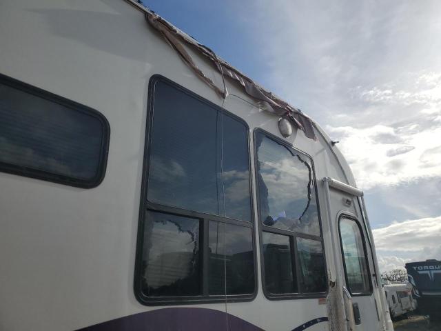Photo 9 from auction – 2002 FREIGHTLINER CHASSIS X with VIN 4UZAAHAK82CK15249