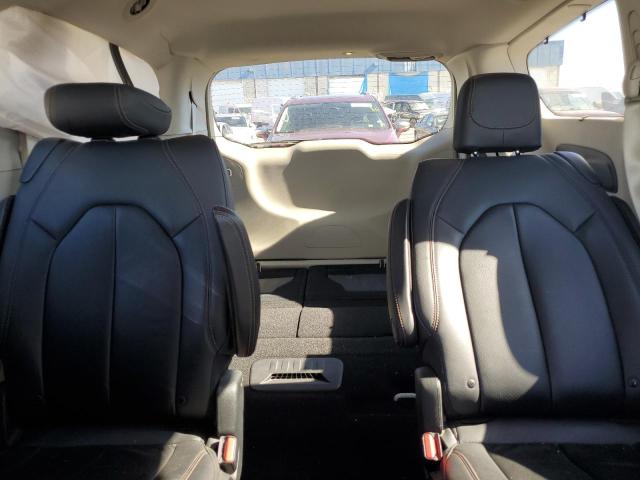 Photo 10 from auction – 2018 CHRYSLER PACIFICA T with VIN 2C4RC1BG3JR100549