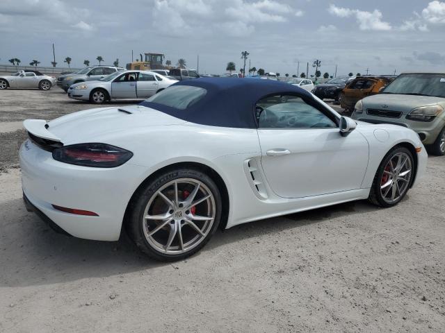 Photo 3 from auction – 2023 PORSCHE BOXSTER S with VIN WP0CB2A80PS213052