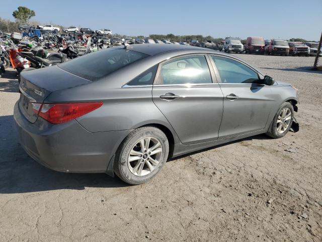 Photo 3 from auction – 2013 HYUNDAI SONATA GLS with VIN 5NPEB4AC2DH668181