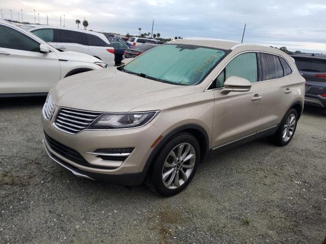 LINCOLN MKC SELECT 2017 with VIN 5LMCJ2C99HUL62275 - Photo from auction