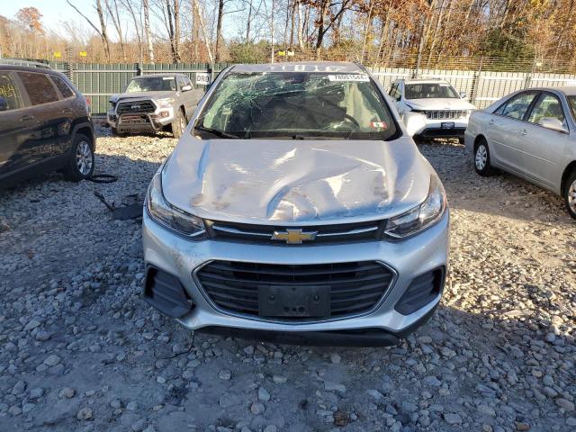 Photo 5 from auction – 2017 CHEVROLET TRAX LS with VIN KL7CJNSB5HB140189
