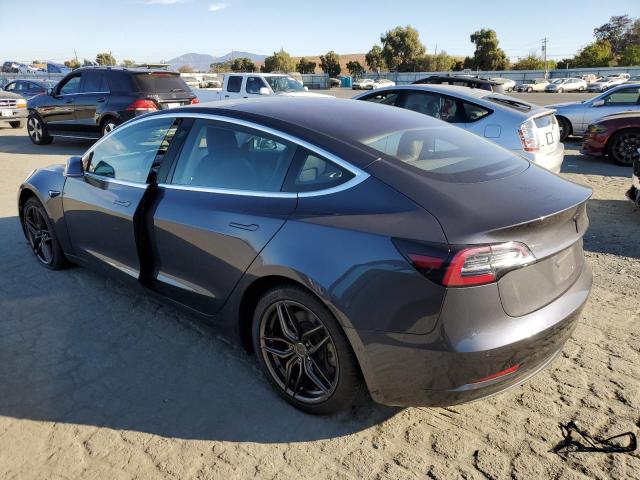 Photo 2 from auction – 2018 TESLA MODEL 3 with VIN 5YJ3E1EB5JF128767