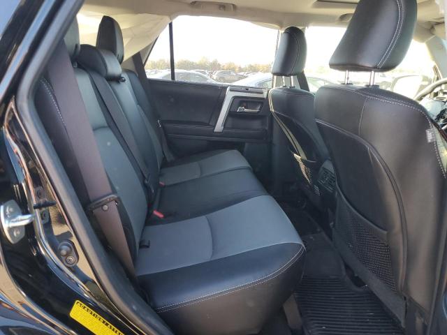 Photo 11 from auction – 2023 TOYOTA 4RUNNER SR with VIN JTEFU5JR1P5304245