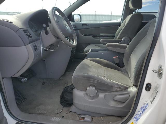 Photo 7 from auction – 2004 TOYOTA SIENNA CE with VIN 5TDZA23C44S011561