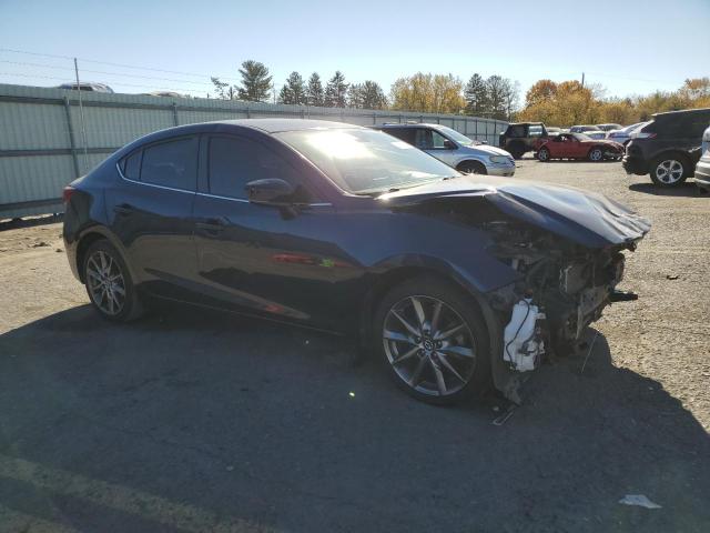 Photo 4 from auction – 2018 MAZDA 3 TOURING with VIN 3MZBN1V30JM250675