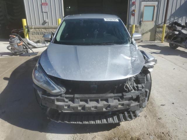 Photo 5 from auction – 2017 NISSAN SENTRA S with VIN 3N1AB7AP5HY337710