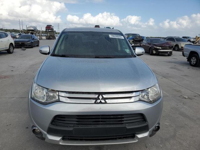 Photo 5 from auction – 2015 MITSUBISHI OUTLANDER with VIN JA4AD3A3XFZ001268