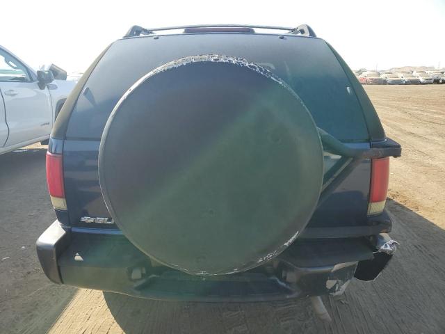Photo 6 from auction – 2004 CHEVROLET BLAZER with VIN 1GNCT18XX4K152705