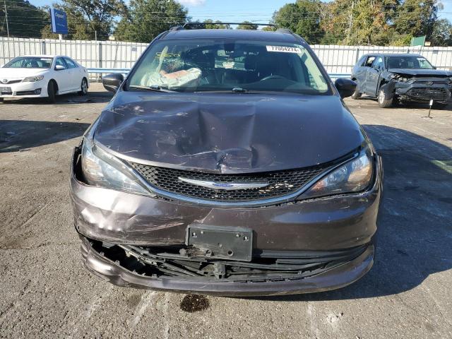 Photo 5 from auction – 2020 CHRYSLER VOYAGER LX with VIN 2C4RC1DG5LR157741