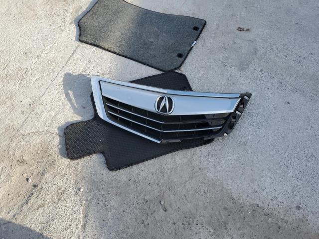 Снимка 12 от търг – 2011 ACURA RL с VIN JH4KB2F66BC000028