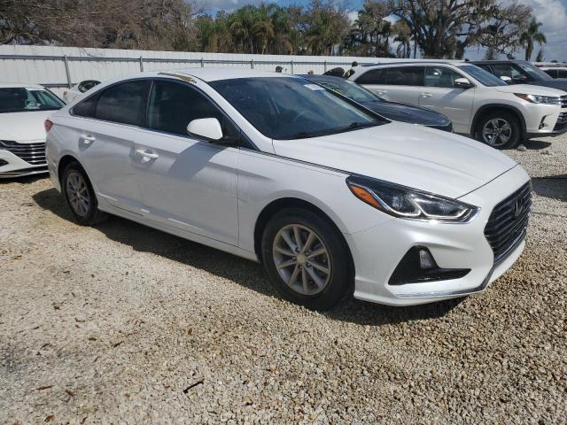 Photo 4 from auction – 2019 HYUNDAI SONATA SE with VIN 5NPE24AF2KH744019