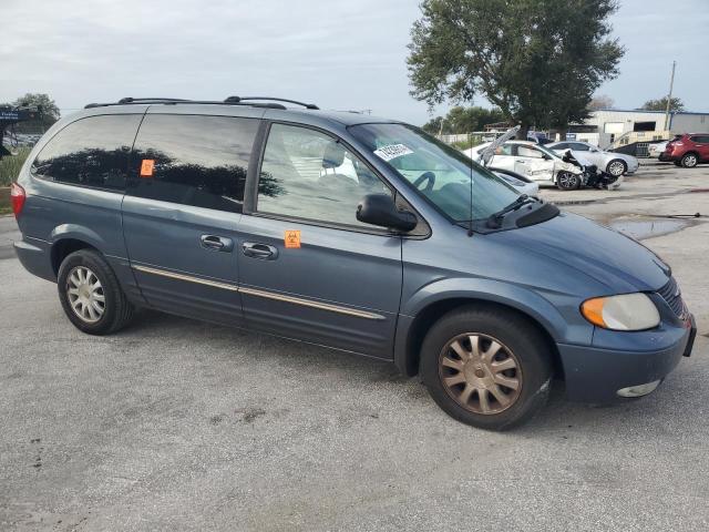 Photo 4 from auction – 2002 CHRYSLER TOWN & COU with VIN 2C8GP54L62R748805