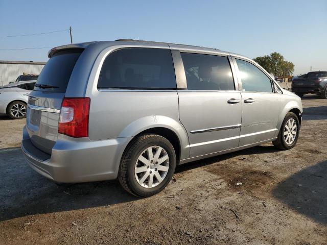 Photo 3 from auction – 2013 CHRYSLER TOWN & COU with VIN 2C4RC1BG3DR690787