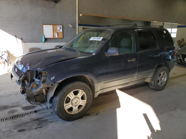 FORD ESCAPE XLT 2004 with VIN 1FMYU03104KA95273 - Photo from auction