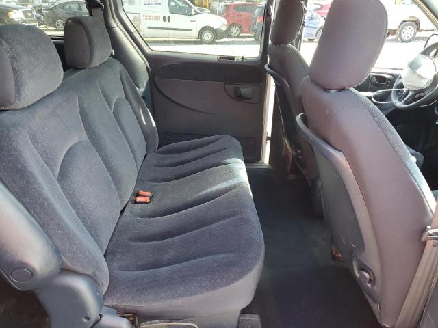 Photo 11 from auction – 2001 CHRYSLER TOWN & COU with VIN 2C4GP44301R311912