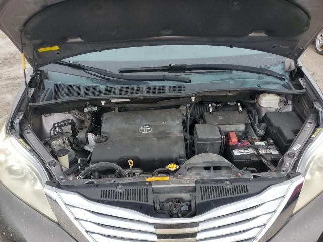 Photo 12 from auction – 2013 TOYOTA SIENNA XLE with VIN 5TDYK3DC7DS320776