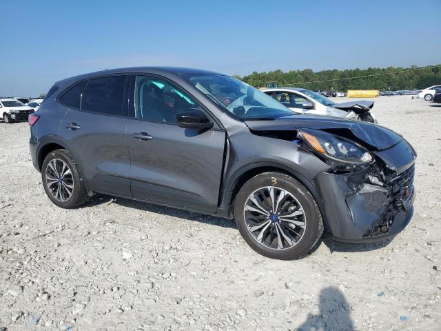 Photo 4 from auction – 2022 FORD ESCAPE SE with VIN 1FMCU0G64NUB91882