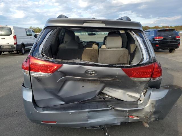 Photo 6 from auction – 2013 TOYOTA SIENNA XLE with VIN 5TDYK3DC0DS347785