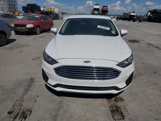 Photo 5 from auction – 2019 FORD FUSION SE with VIN 3FA6P0HD2KR261958