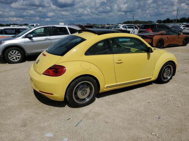 Photo 3 from auction – 2012 VOLKSWAGEN BEETLE with VIN 3VWJP7AT0CM637504