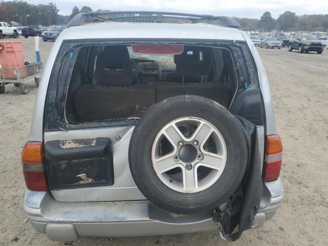 Photo 6 from auction – 2004 CHEVROLET TRACKER LT with VIN 2CNBE634746907607