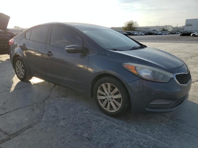 Photo 4 from auction – 2016 KIA FORTE LX with VIN KNAFX4A63G5479475