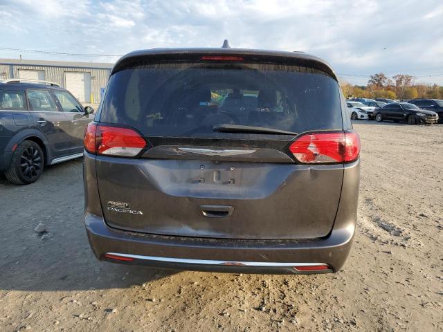 Photo 6 from auction – 2017 CHRYSLER PACIFICA T with VIN 2C4RC1BG9HR571888