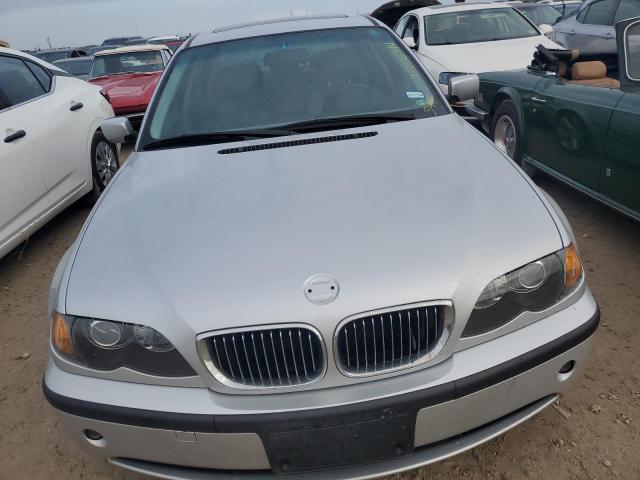 Photo 5 from auction – 2004 BMW 325 I with VIN WBAET37424NH04829