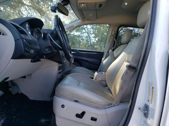 Photo 7 from auction – 2012 CHRYSLER TOWN & COU with VIN 2C4RC1CG7CR135810