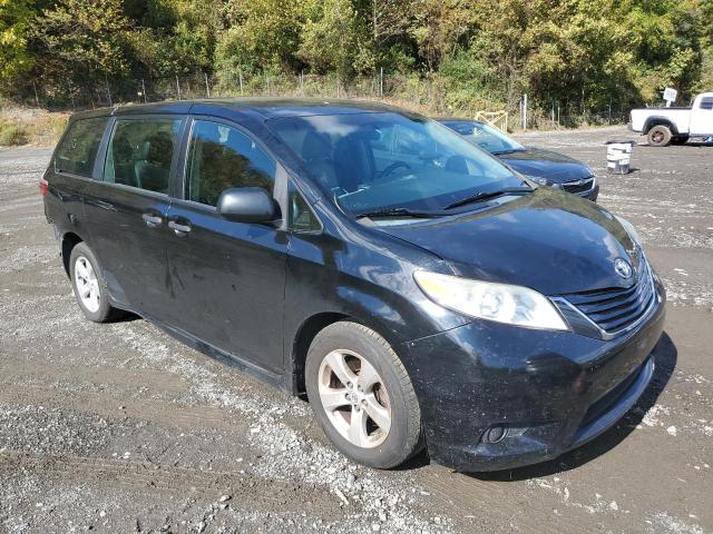 Photo 4 from auction – 2015 TOYOTA SIENNA with VIN 5TDZK3DC9FS538483