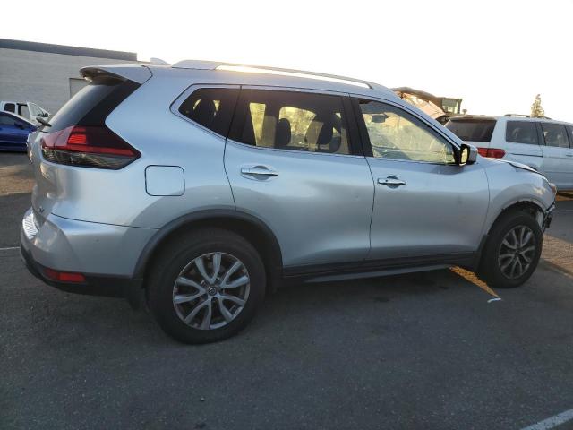 Photo 3 from auction – 2018 NISSAN ROGUE S with VIN KNMAT2MT3JP617025