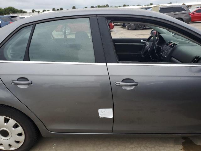 Photo 12 from auction – 2006 VOLKSWAGEN JETTA VALU with VIN 3VWPF71K06M682161