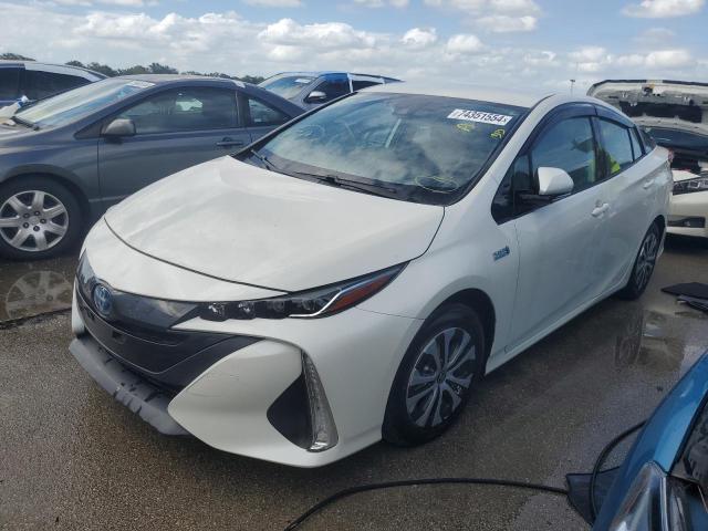 TOYOTA PRIUS PRIM 2020 with VIN JTDKARFP9L3152344 - Photo from auction