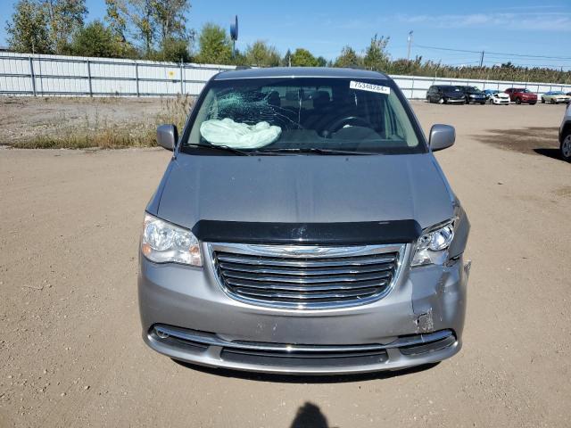 Photo 5 from auction – 2014 CHRYSLER TOWN & COU with VIN 2C4RC1BG1ER294231