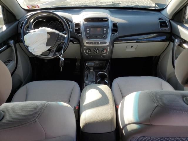 Photo 8 from auction – 2014 KIA SORENTO LX with VIN 5XYKTDA64EG502912