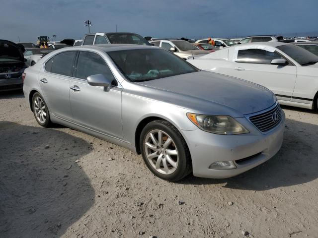 Photo 4 from auction – 2008 LEXUS LS 460 with VIN JTHBL46F885067154