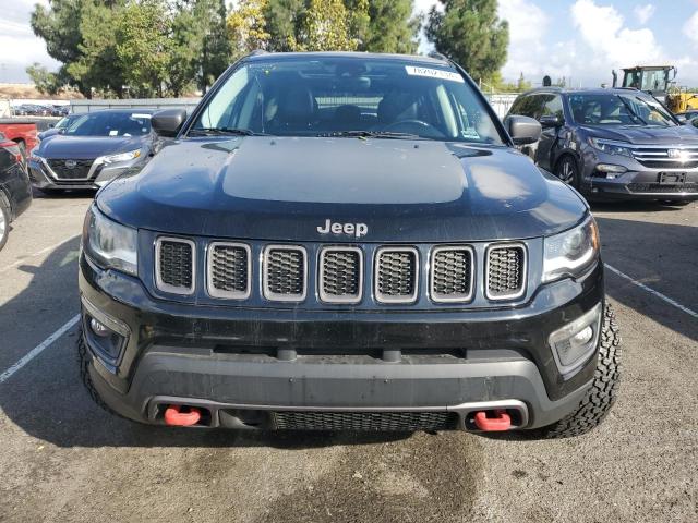 Снимка 5 от търг – 2018 JEEP COMPASS TR с VIN 3C4NJDDB3JT128694