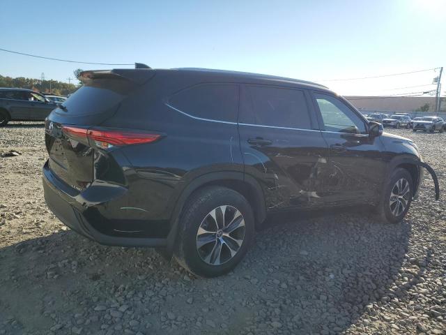 Photo 3 from auction – 2022 TOYOTA HIGHLANDER with VIN 5TDHZRBH7NS565107