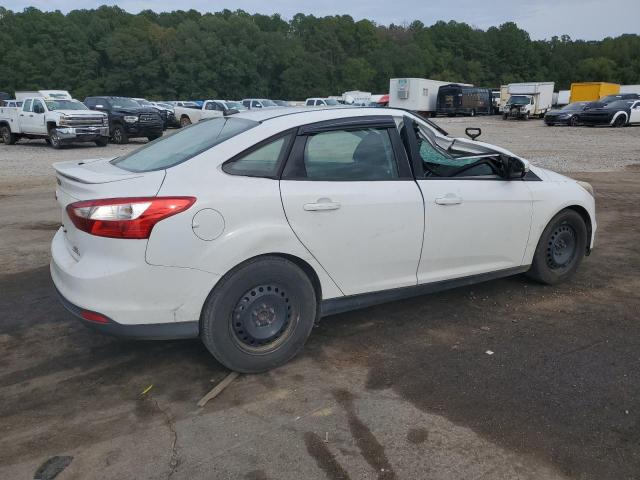 Photo 3 from auction – 2014 FORD FOCUS SE with VIN 1FADP3F26EL351773