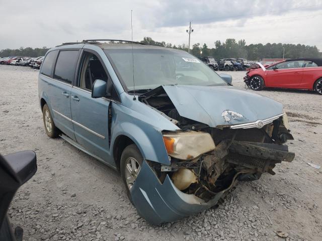 Photo 4 from auction – 2010 CHRYSLER TOWN & COU with VIN 2A4RR5D16AR308983