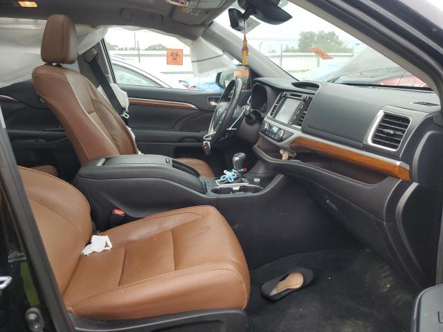 Photo 7 from auction – 2019 TOYOTA HIGHLANDER with VIN 5TDDZRFH5KS965977