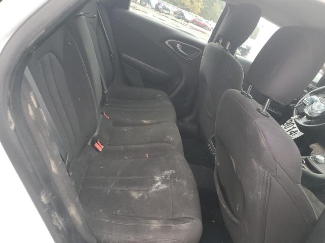 Photo 10 from auction – 2015 CHRYSLER 200 LIMITE with VIN 1C3CCCABXFN543362