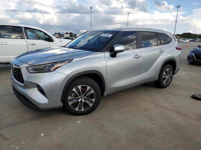 TOYOTA HIGHLANDER 2023 with VIN 5TDKDRAHXPS006756 - Photo from auction
